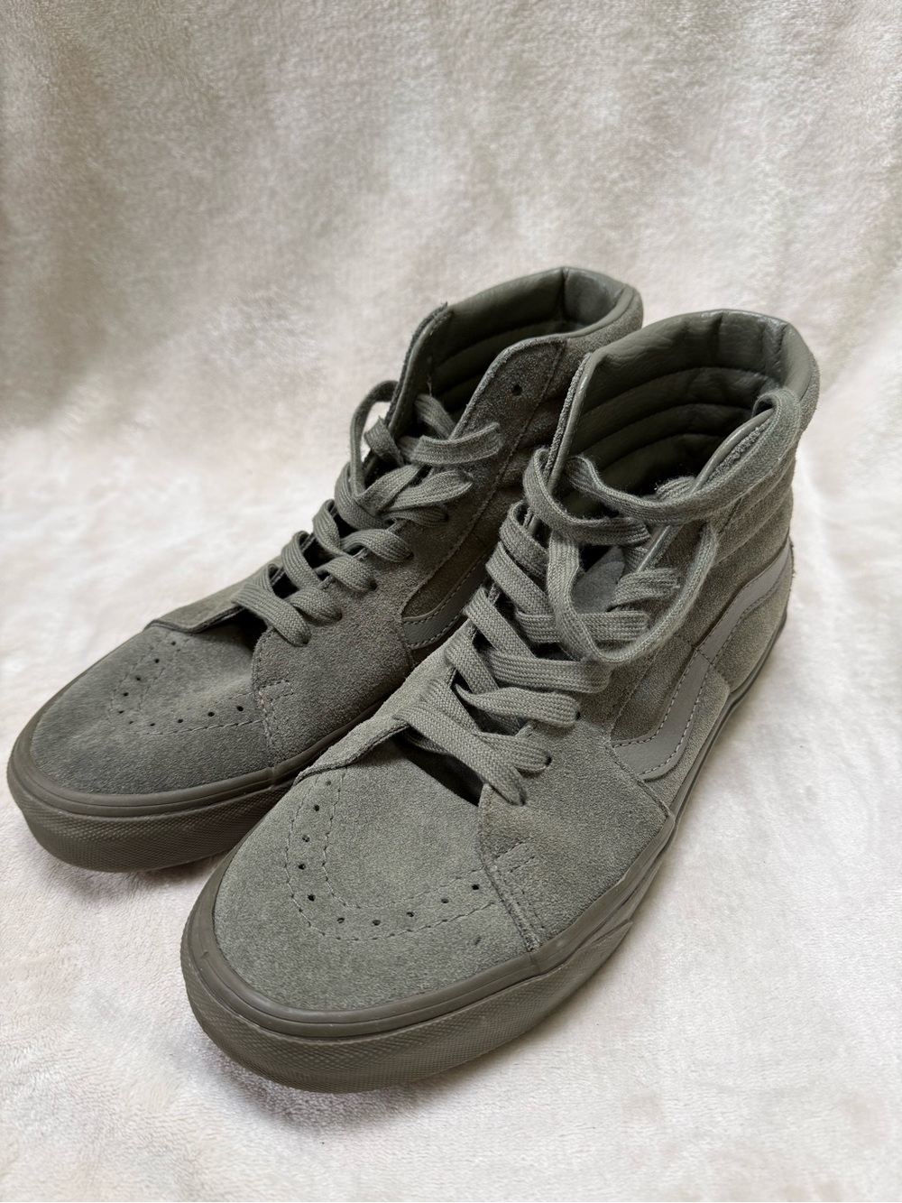 Vans Sk8-Hi High Top Sneakers in Olive Green
